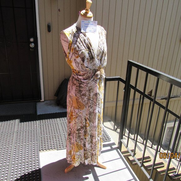 #390  WOMEN'S LONG PRINT SUMMER DRESS BY TRIBAL  (SIZE XL) - Picture 1 of 3